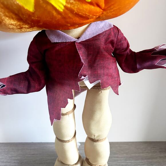 Gemmy Nightmare Before Christmas - Pumpkin King 22” Halloween Town Porch Greeter - Picture 3 of 8